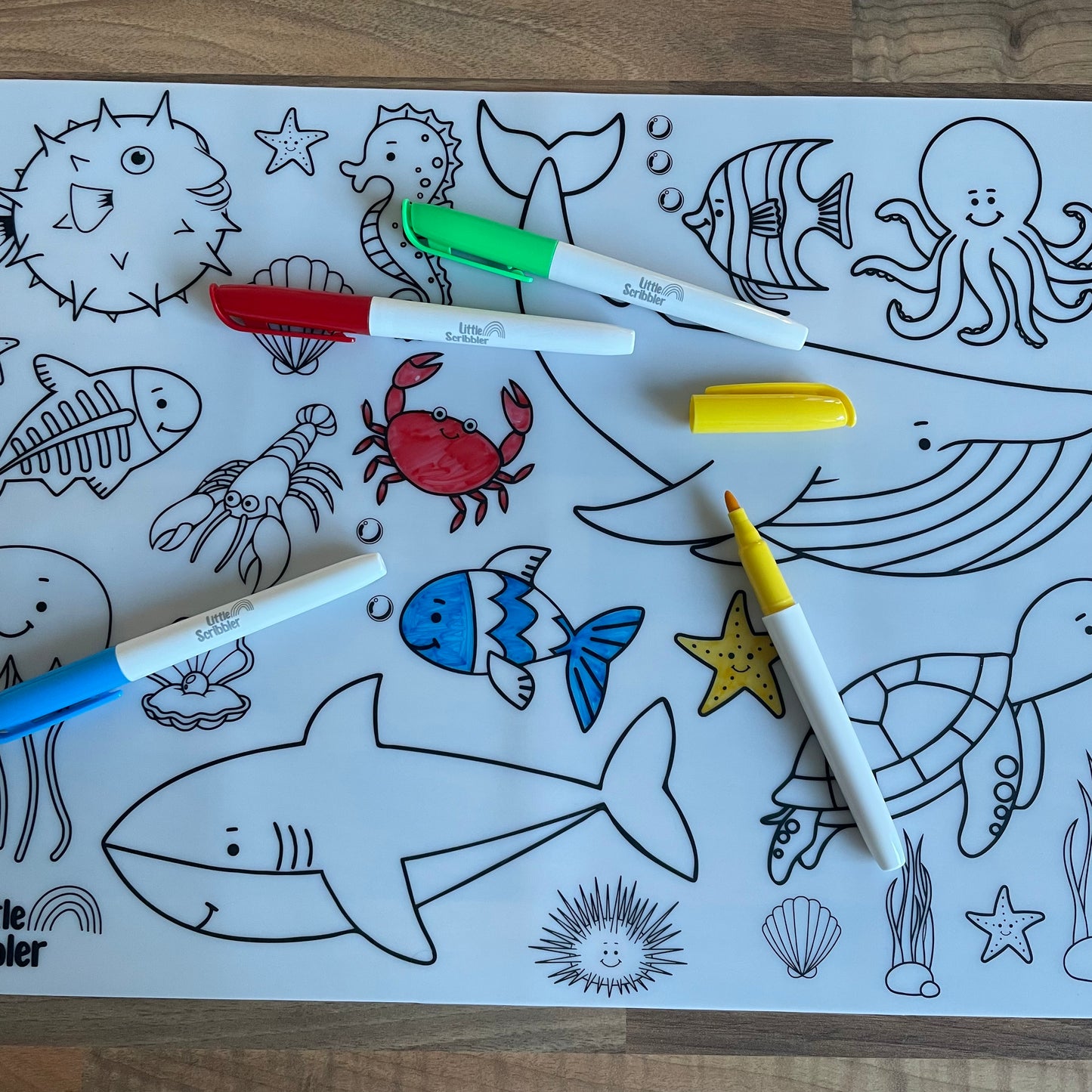 Wipe Clean Silicone Colouring Mat, Pens and Pouch - Sea life